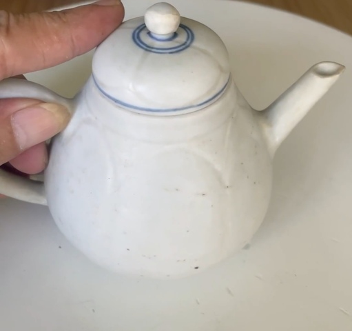古玩陶瓷青花刻花梨形壺真品鑒賞圖