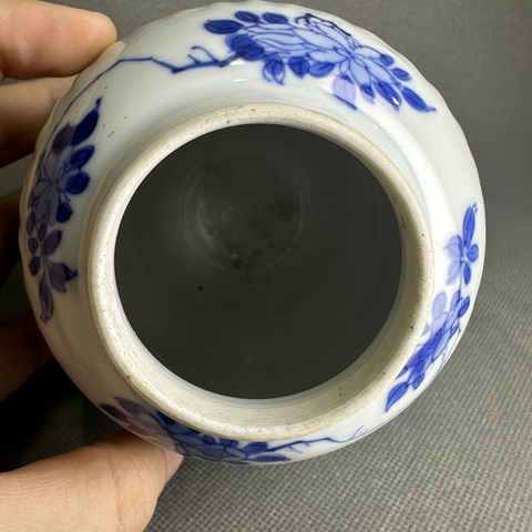 古玩陶瓷清康熙 青花人物紋蓋罐真品鑒賞圖