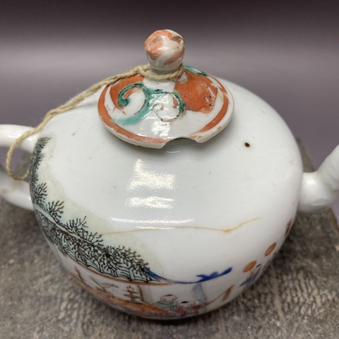 古玩陶瓷百子鬧春粉彩執(zhí)壺真品鑒賞圖