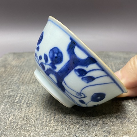 古玩陶瓷清康熙青花杯真品鑒賞圖