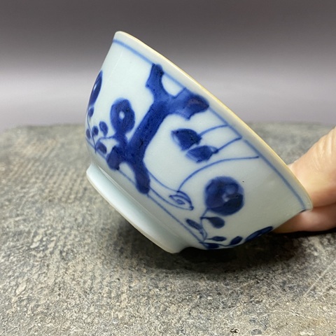 古玩陶瓷清康熙青花杯真品鑒賞圖