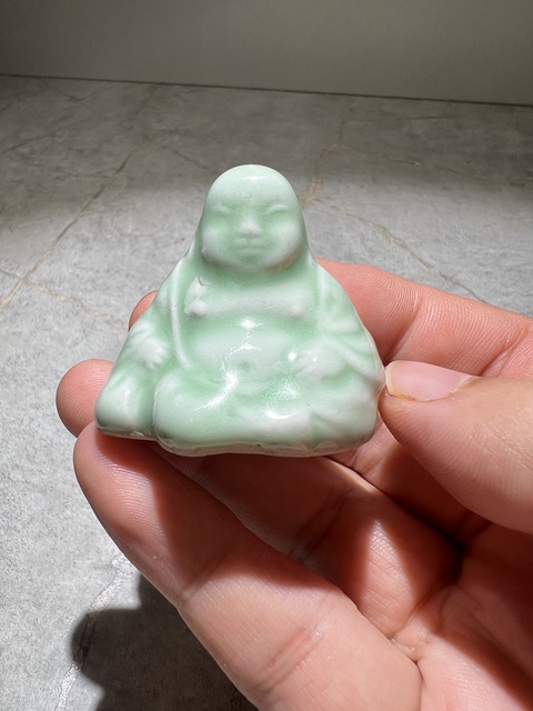 古玩陶瓷豆青釉彌勒隨身佛拍賣，當(dāng)前價格0元