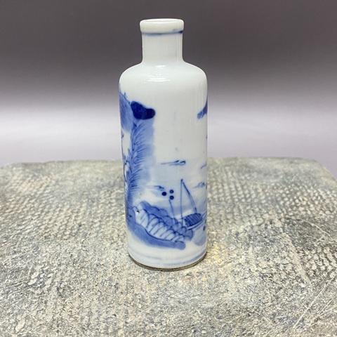 古玩陶瓷清晚期·攜琴訪友·青花鼻煙壺拍賣，當(dāng)前價(jià)格1980元