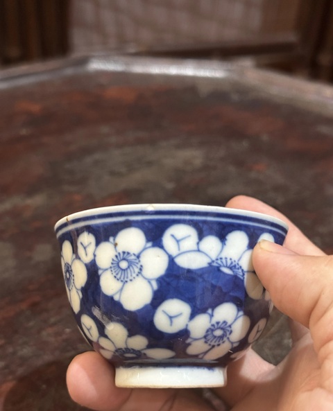 古玩陶瓷晚清青花冰梅紋杯真品鑒賞圖
