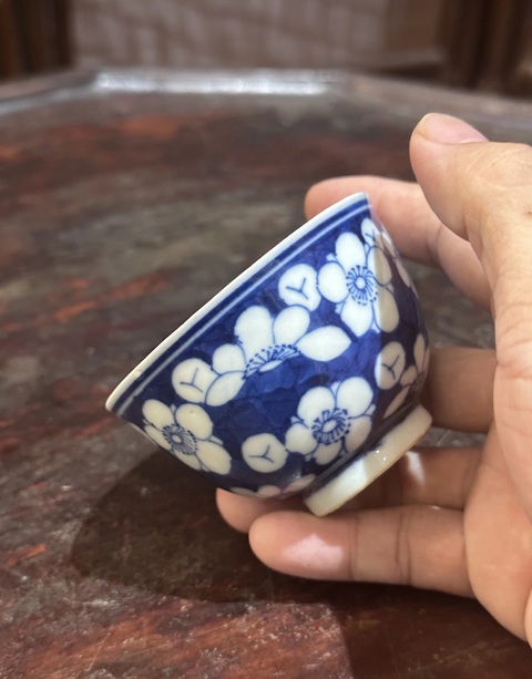 古玩陶瓷晚清青花冰梅紋杯真品鑒賞圖