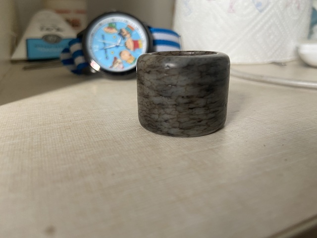 古玩玉器和田玉雕“素紋扳指”真品鑒賞圖