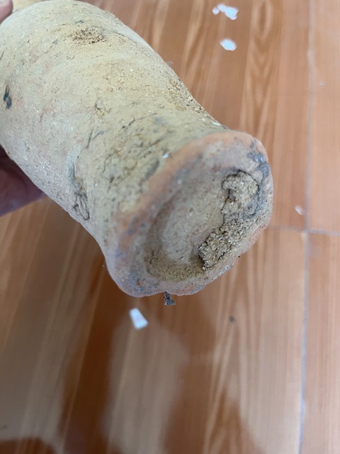 古玩陶瓷宋代谷倉瓶拍賣,當前價格20元