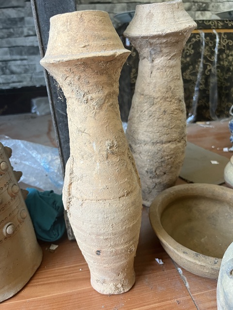 古玩陶瓷宋代谷倉瓶拍賣,當前價格20元