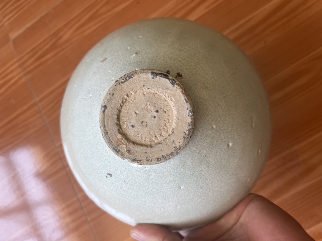 古玩陶瓷元代樞府釉素碗拍賣,當前價格1800元