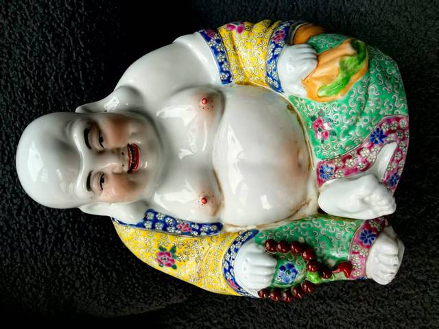 古玩陶瓷粉彩彌勒佛坐像真品鑒賞圖