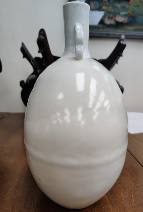 古玩陶瓷白釉扁瓶真品鑒賞圖