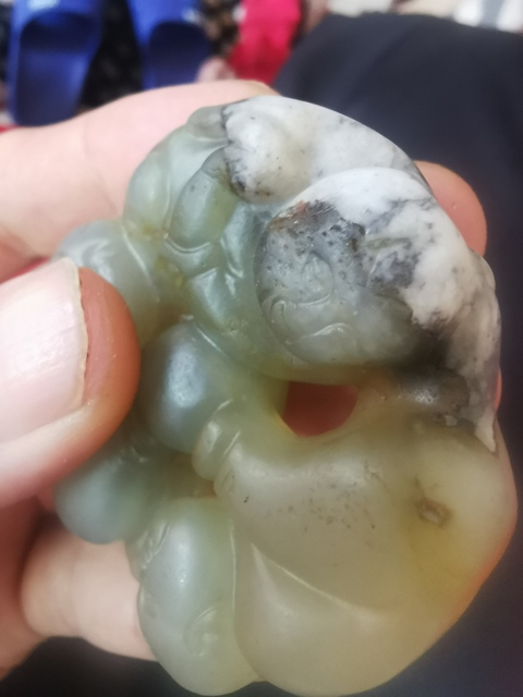 古玩玉器地方玉雕“童子把件”真品鑒賞圖