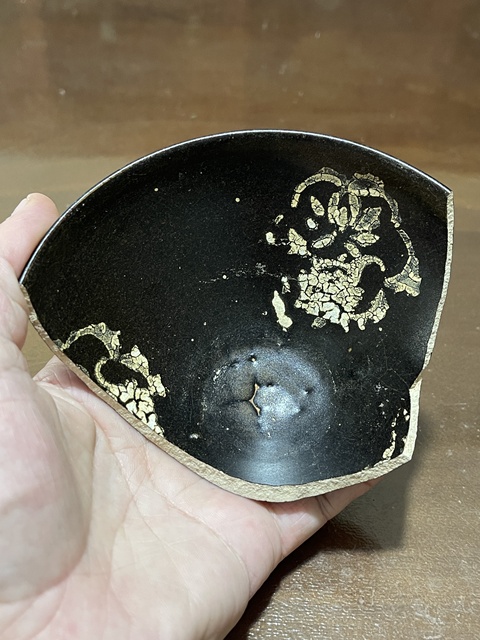 古玩陶瓷吉州窯黑釉剪紙鏤花標本拍賣,當前價格0元