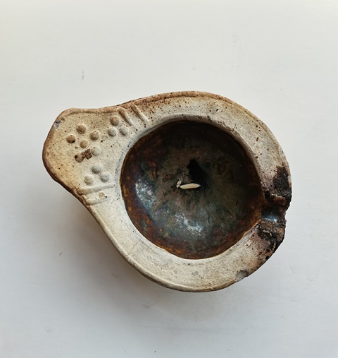古玩陶瓷磁州窯醬釉油燈真品鑒賞圖