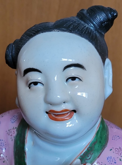 古玩陶瓷人物紋粉彩塑像真品鑒賞圖