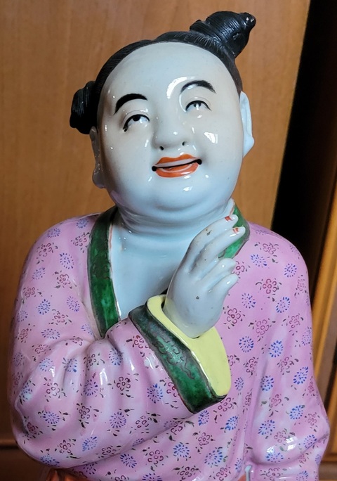 古玩陶瓷人物紋粉彩塑像真品鑒賞圖