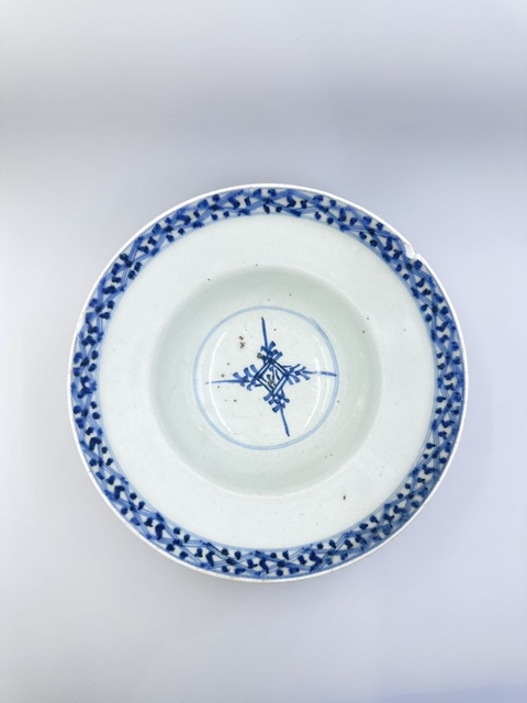 古玩陶瓷清早期青花斗笠碗真品鑒賞圖