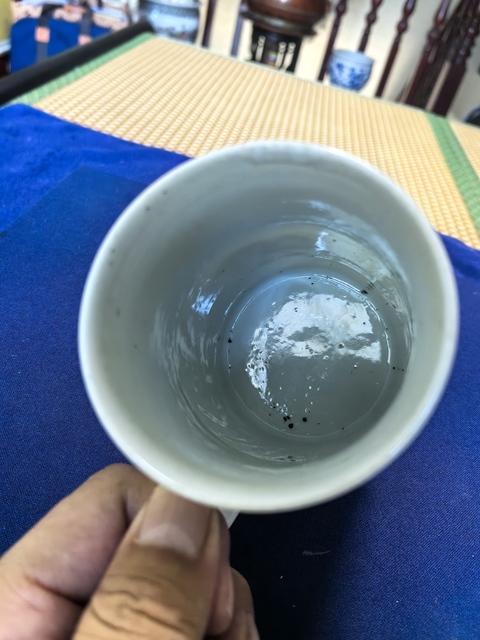 古玩陶瓷粉彩人物故事紋茶杯真品鑒賞圖