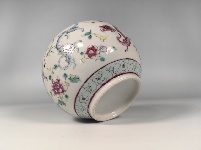 古玩陶瓷晚清粉彩龍穿花蘋果尊真品鑒賞圖