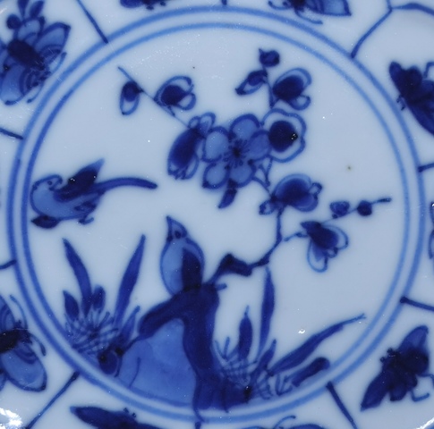 古玩陶瓷青花花鳥紋花口盤真品鑒賞圖