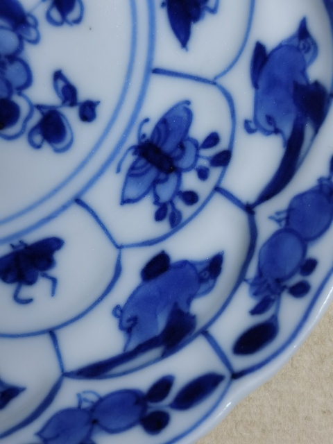 古玩陶瓷青花花鳥紋花口盤真品鑒賞圖