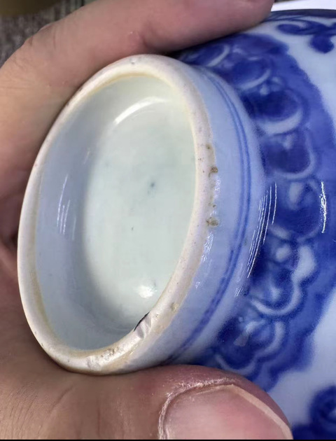 古玩陶瓷青花獅紋茶碗真品鑒賞圖