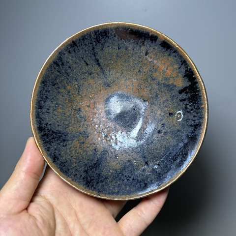 古玩陶瓷明代，磁州窯茶盞拍賣，當前價格138元