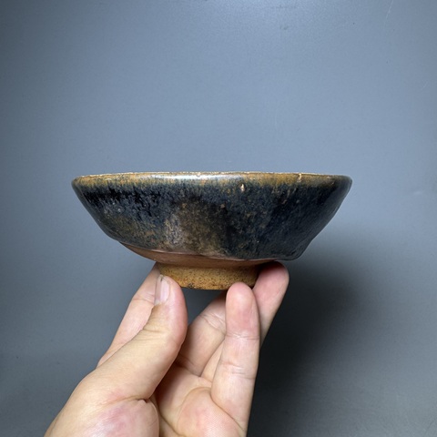 古玩陶瓷明代，磁州窯茶盞拍賣，當前價格138元