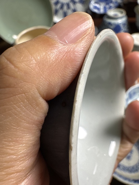 古玩陶瓷霽藍釉茶碗真品鑒賞圖