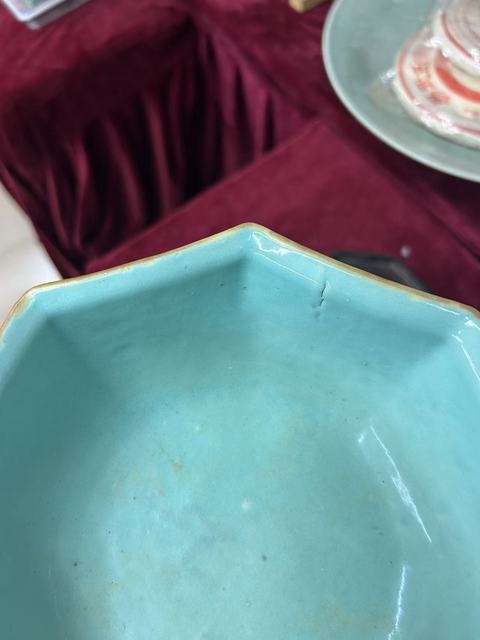 古玩陶瓷清中晚期細路粉彩貢碗拍賣，當前價格12888元