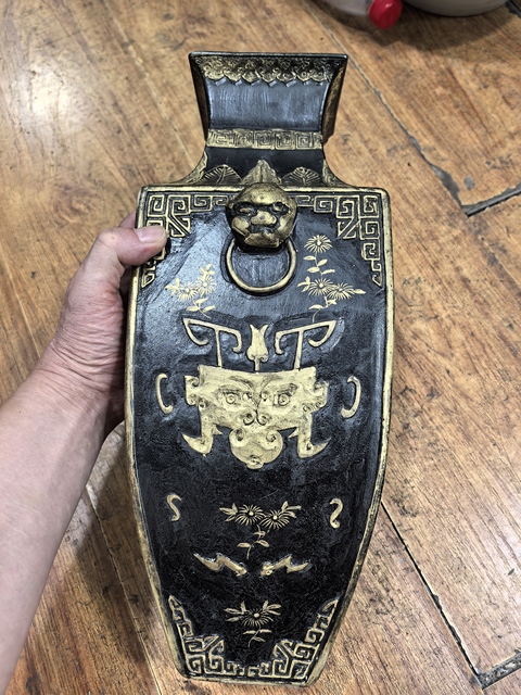 古玩陶瓷古銅彩福在眼前圖四方瓶真品鑒賞圖