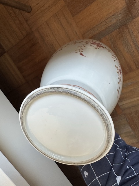 古玩陶瓷花瓶真品鑒賞圖