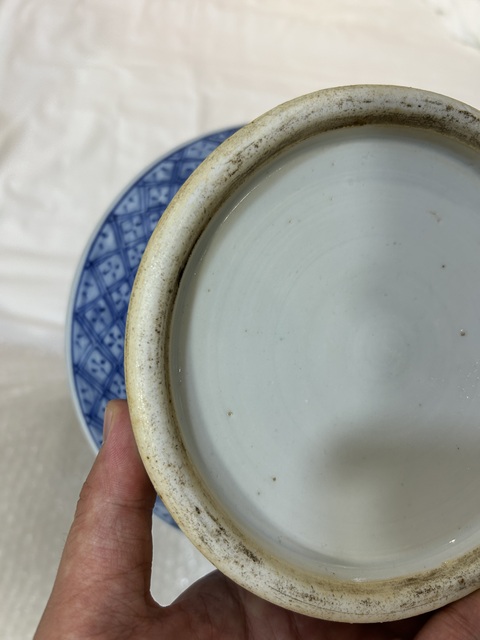 古玩陶瓷青花山水人物獅耳撇口瓶,疑似復(fù)窯真品鑒賞圖