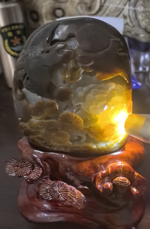 古玩玉器和田玉雕“花鳥”擺件拍賣，當前價格880000元