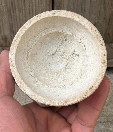 古玩陶瓷云市窯青白釉六方瓶真品鑒賞圖