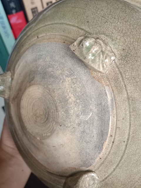 古玩陶瓷龍泉青瓷獸足香爐拍賣,當前價格1800元