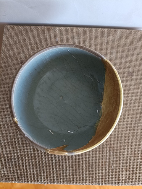 古玩陶瓷龍泉青瓷哥釉芒口盞真品鑒賞圖