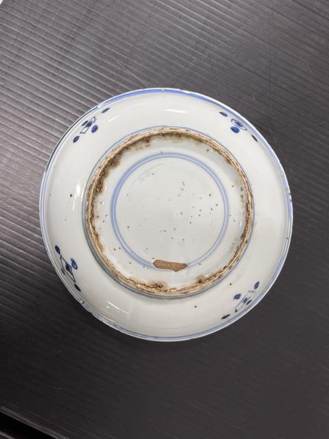古玩陶瓷晚明青花盤真品鑒賞圖