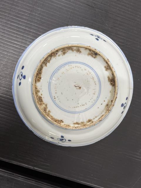 古玩陶瓷晚明青花盤真品鑒賞圖