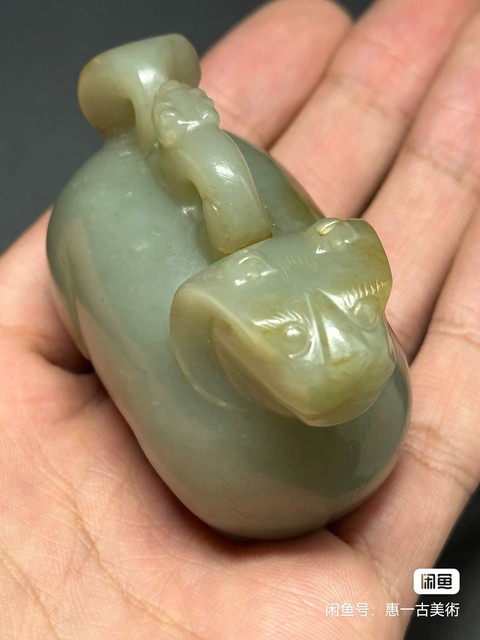 古玩玉器天然和田玉雕件真品鑒賞圖