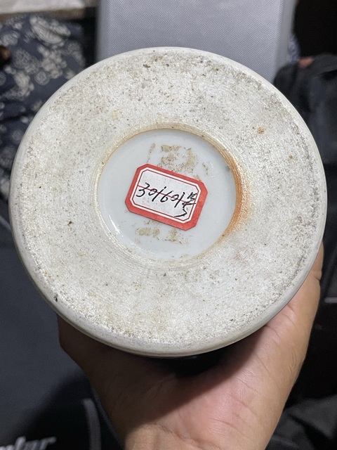 古玩陶瓷壽星圖玉璧底帽筒真品鑒賞圖