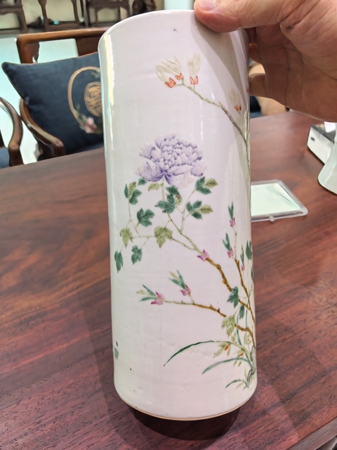 古玩陶瓷粉彩花卉紋帽筒真品鑒賞圖