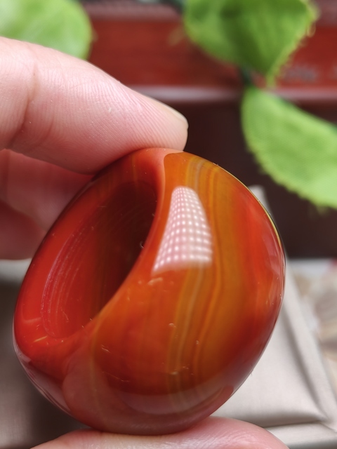 古玩玉器瑪瑙雕“素紋扳指”(收藏級(jí)扳指)拍賣，當(dāng)前價(jià)格388元