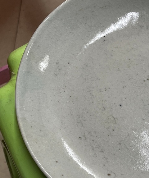 古玩陶瓷哥釉盤真品鑒賞圖