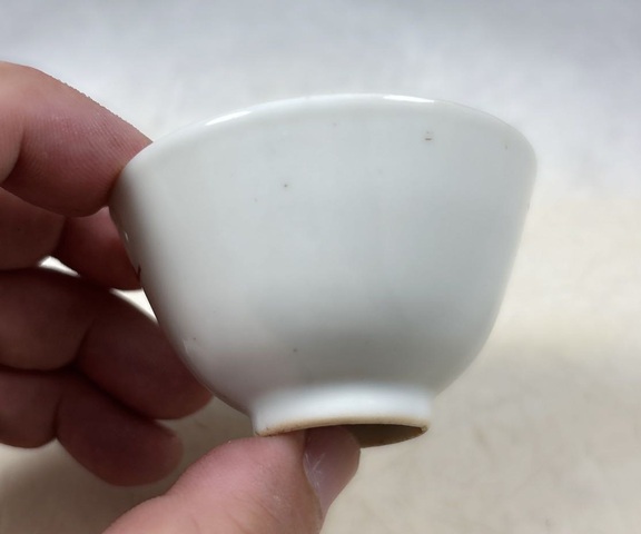 古玩陶瓷民國.粉彩花卉紋杯拍賣,當前價格0元
