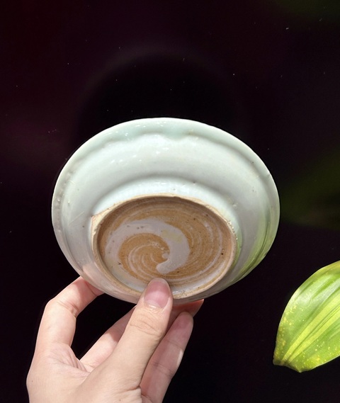 古玩陶瓷明宣德青花纏枝花卉盤真品鑒賞圖