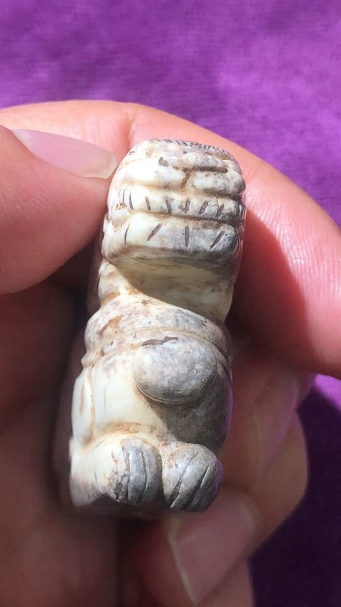 古玩玉器和田玉雕“瑞獸”真品鑒賞圖