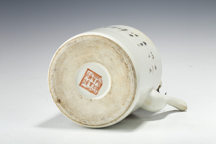 古玩陶瓷民國(guó)·粉彩桃花仕女紋茶壺拍賣，當(dāng)前價(jià)格108元
