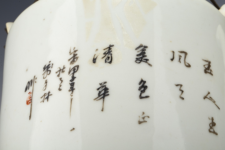 古玩陶瓷民國(guó)·粉彩桃花仕女紋茶壺拍賣，當(dāng)前價(jià)格108元