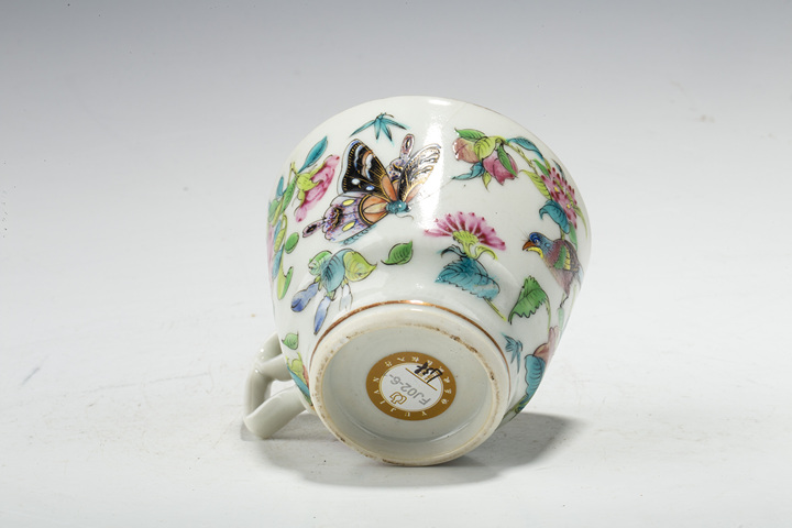 古玩陶瓷清晚·廣彩花鳥紋杯碟一套真品鑒賞圖